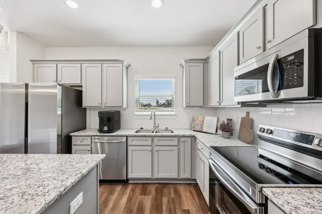 69 web or mls Stately Oaks Ct S1309 19 012